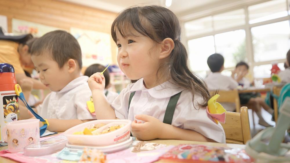 給食